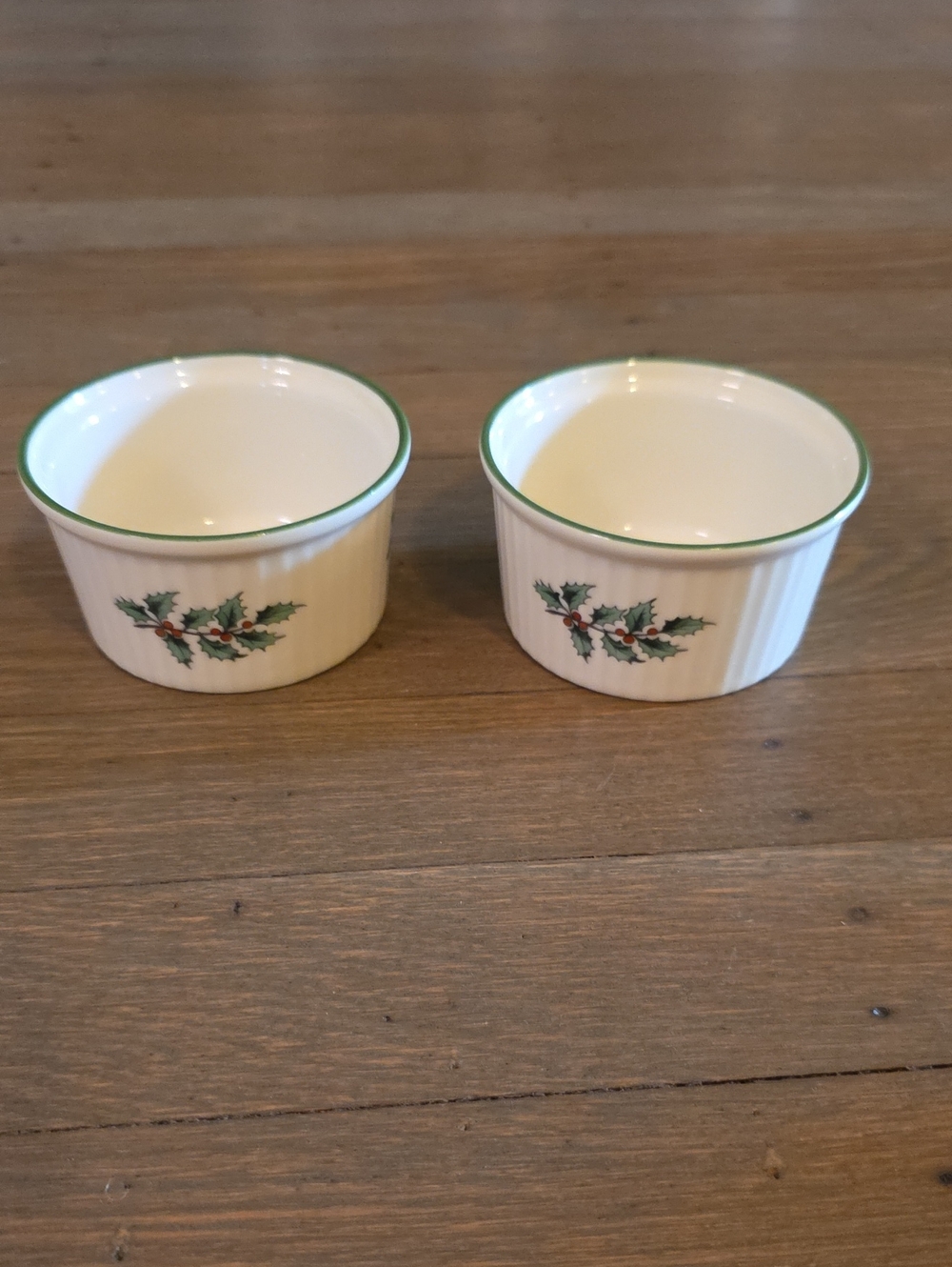 Spode Ivory Ramekins with Green Holly Trim